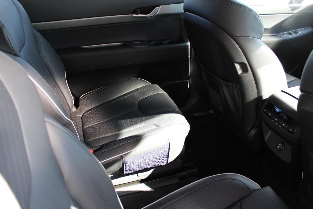 new 2025 Hyundai Palisade car, priced at $42,677