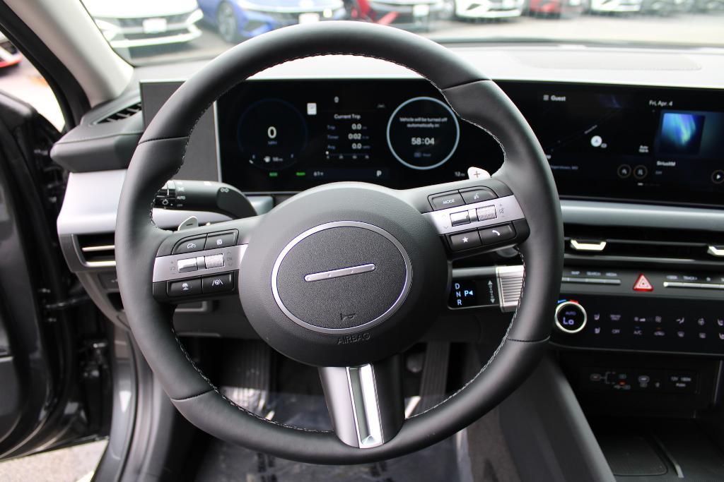 new 2025 Hyundai Sonata Hybrid car, priced at $37,672