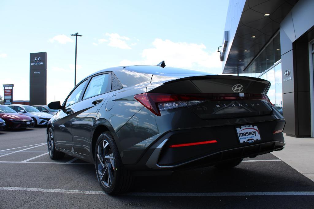 new 2025 Hyundai Elantra car, priced at $24,421