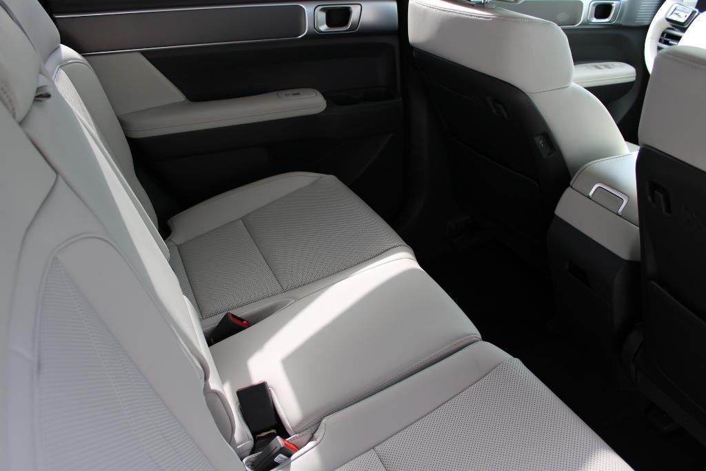 new 2025 Hyundai SANTA FE HEV car, priced at $37,795