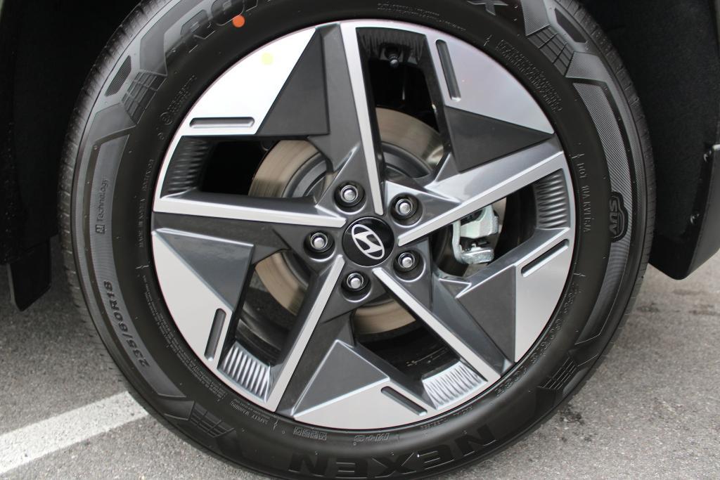 new 2025 Hyundai TUCSON Hybrid car, priced at $36,381