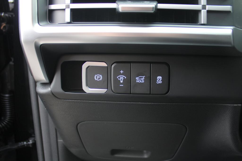 new 2026 Hyundai SANTA FE HEV car, priced at $38,679
