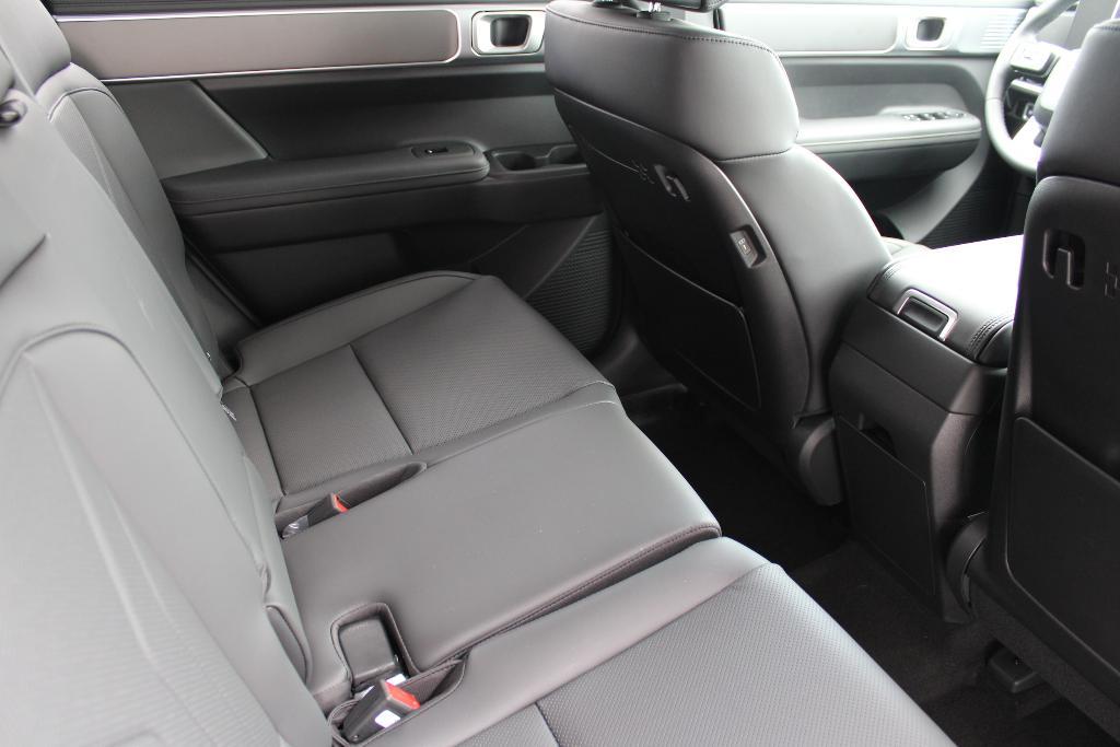 new 2025 Hyundai Santa Fe car, priced at $36,882