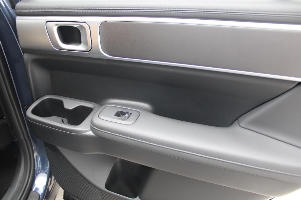 new 2025 Hyundai Santa Fe car, priced at $36,882