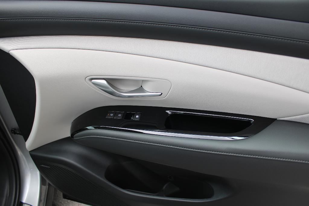 new 2025 Hyundai Tucson car, priced at $38,329