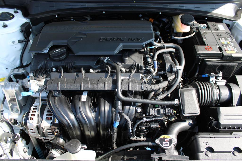 new 2025 Hyundai Elantra car, priced at $23,714