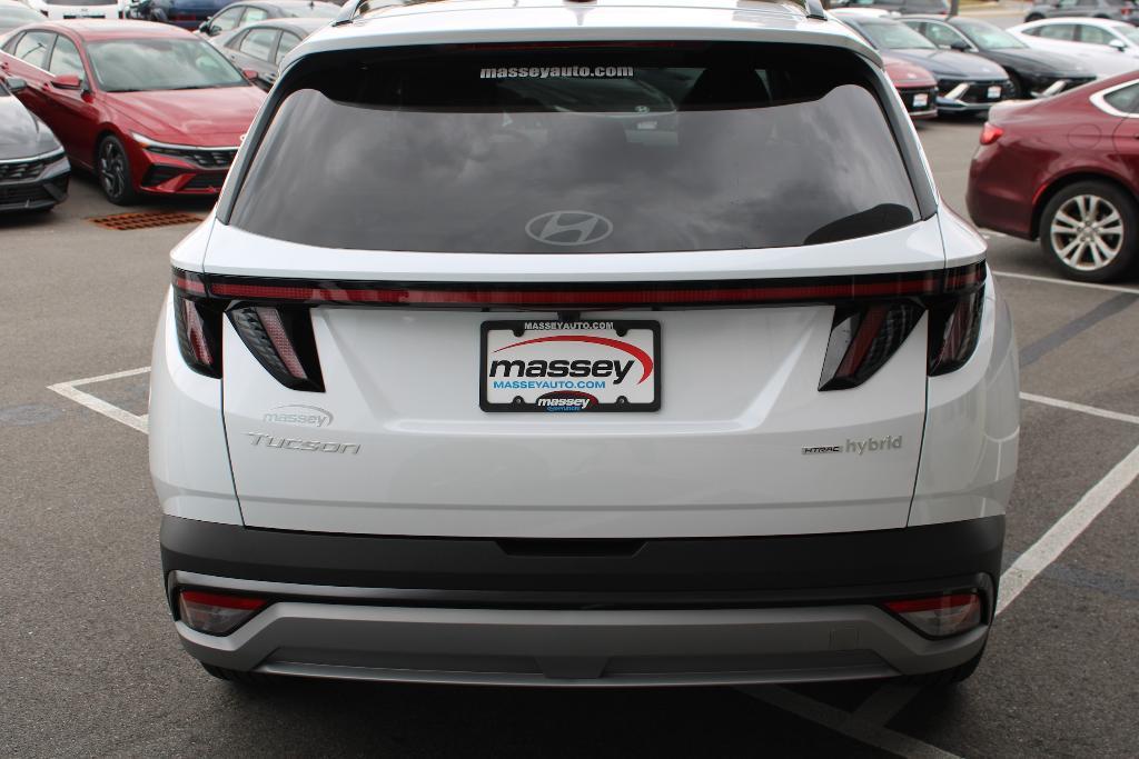 new 2025 Hyundai TUCSON Hybrid car, priced at $36,881