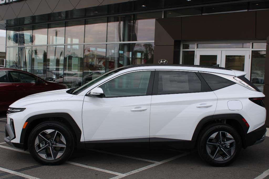 new 2025 Hyundai TUCSON Hybrid car, priced at $36,881