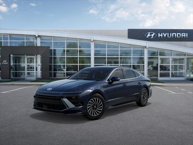 new 2025 Hyundai Sonata Hybrid car, priced at $32,700