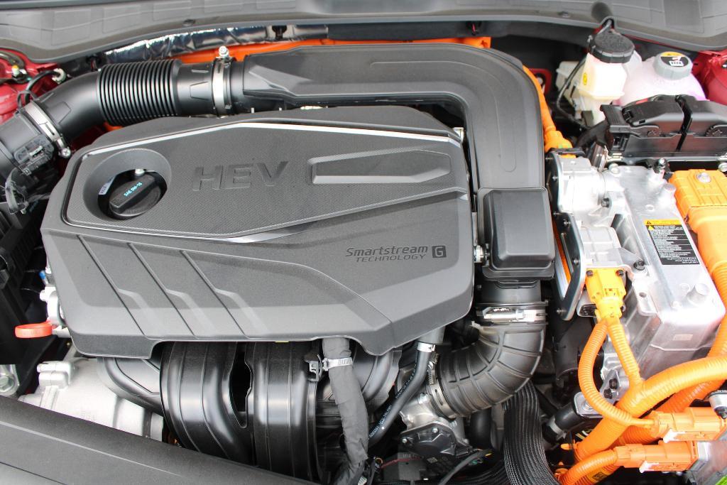 new 2025 Hyundai Sonata Hybrid car, priced at $31,764