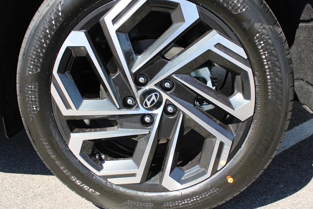 new 2026 Hyundai Tucson car, priced at $39,489