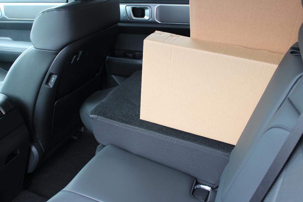 new 2026 Hyundai SANTA FE HEV car, priced at $41,025