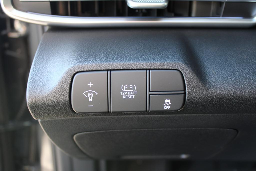 new 2025 Hyundai ELANTRA HEV car, priced at $29,351