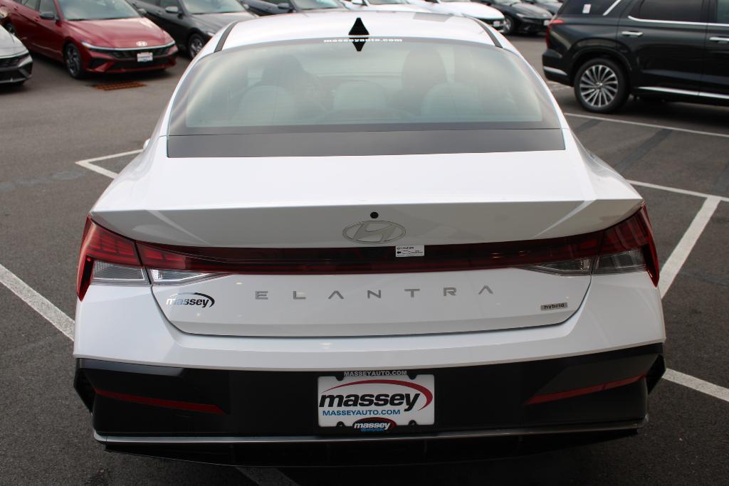 new 2025 Hyundai Elantra HEV car, priced at $30,419