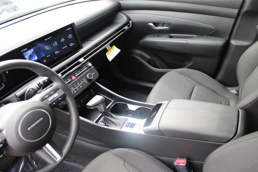 new 2026 Hyundai Tucson car, priced at $31,584