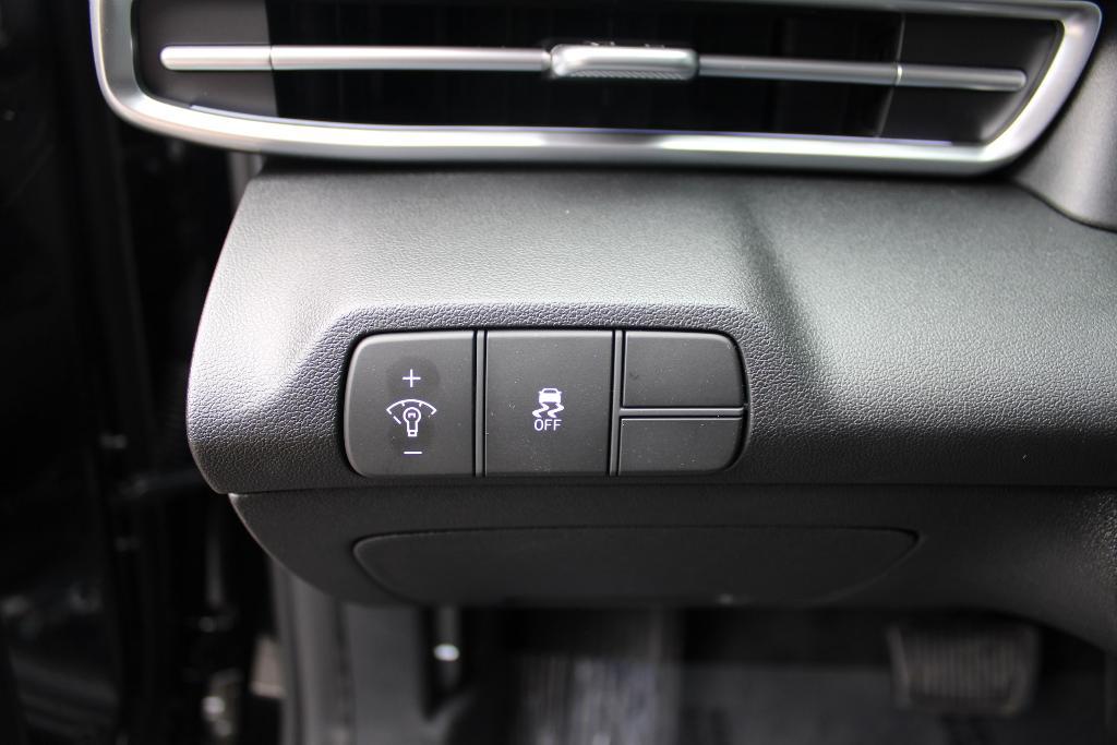 new 2025 Hyundai Elantra car, priced at $25,848
