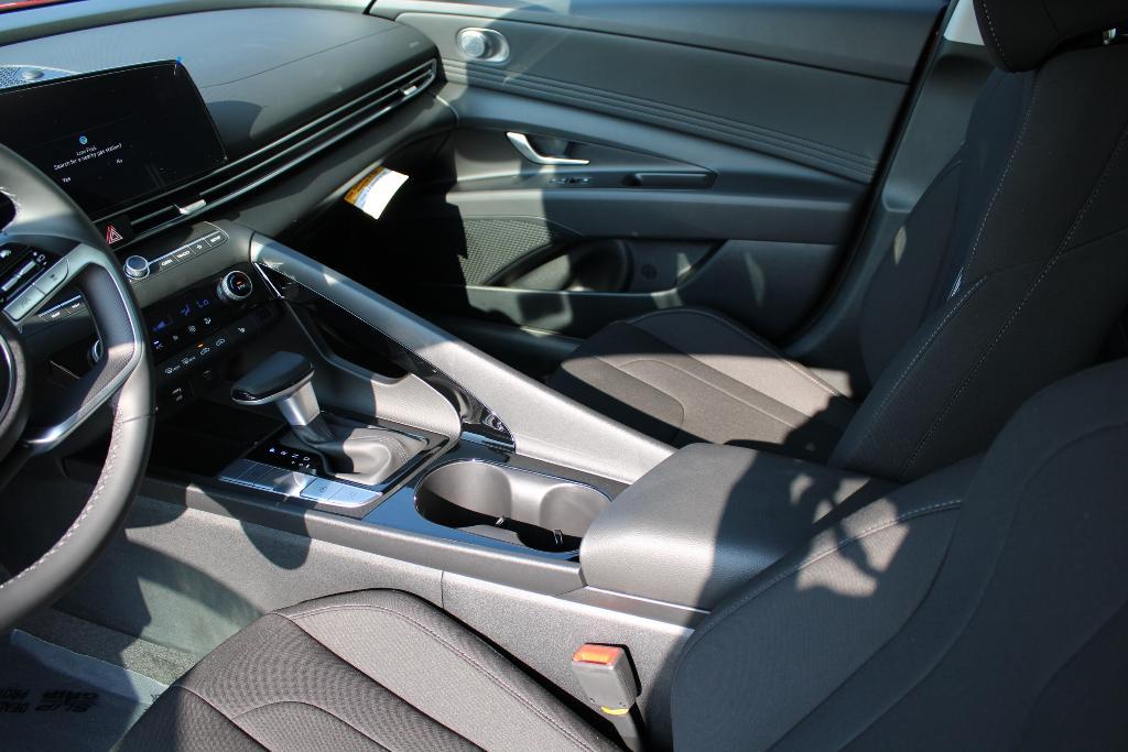 new 2025 Hyundai Elantra car, priced at $26,368