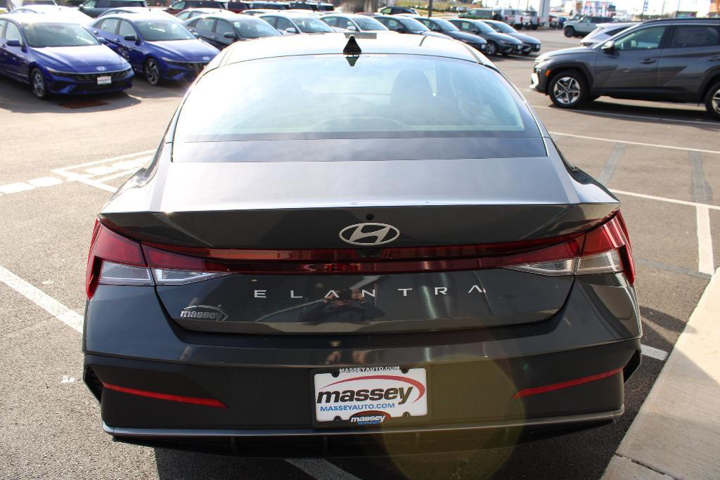 new 2025 Hyundai Elantra car, priced at $21,846