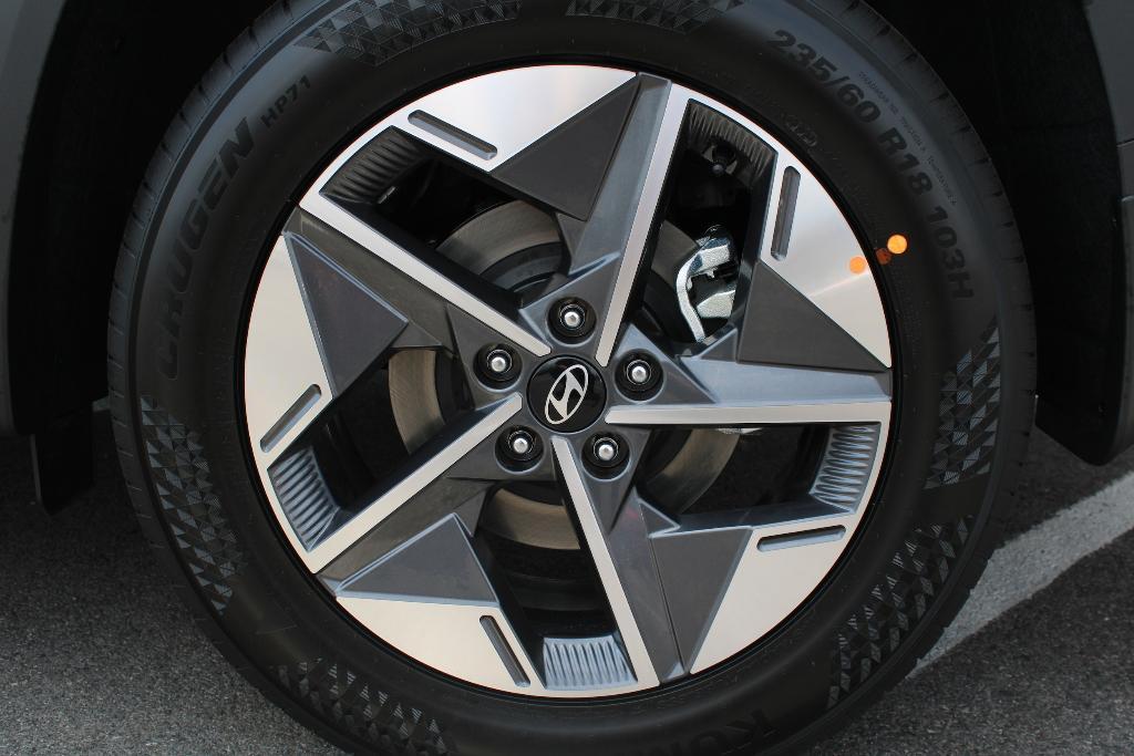 new 2026 Hyundai Tucson car, priced at $32,920