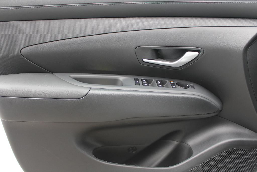 new 2026 Hyundai Tucson car, priced at $33,195