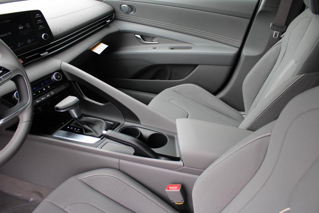new 2025 Hyundai Elantra car, priced at $23,381