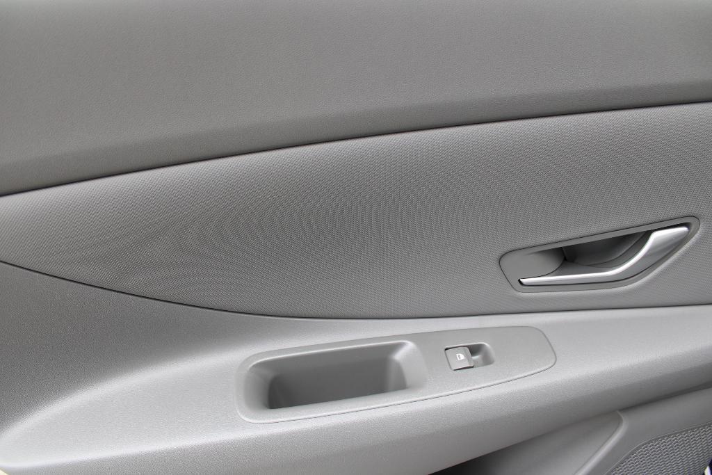 new 2025 Hyundai Elantra car, priced at $23,381