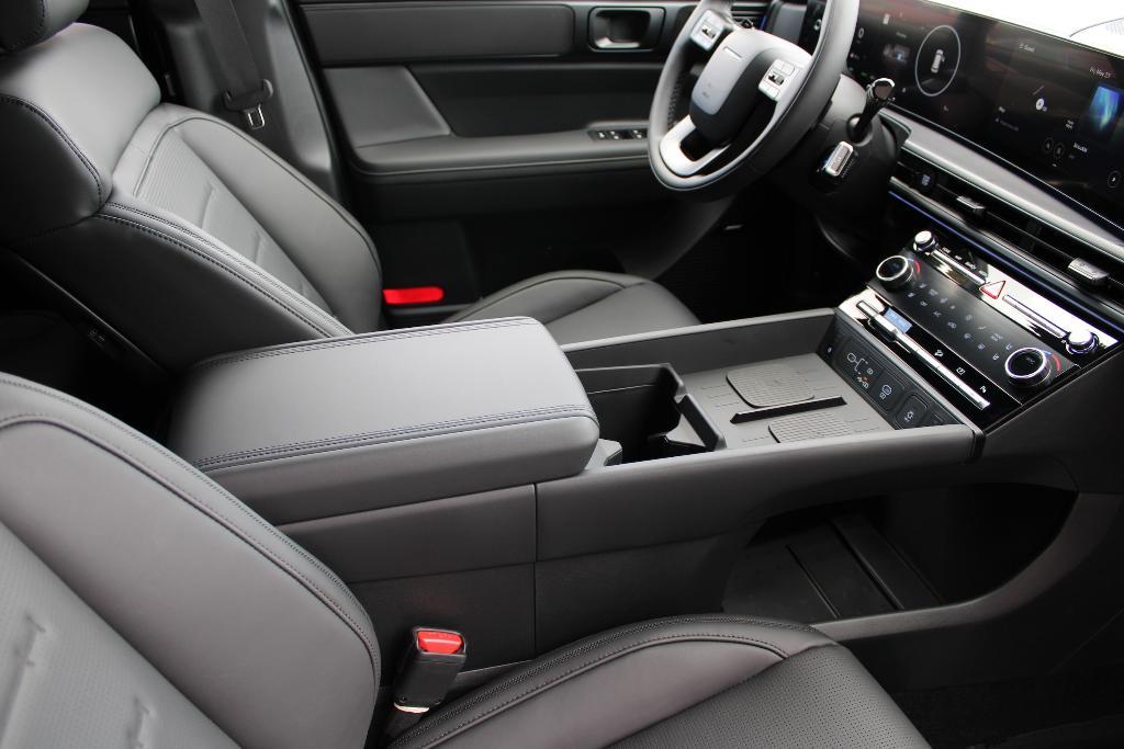 new 2025 Hyundai SANTA FE HEV car, priced at $50,210