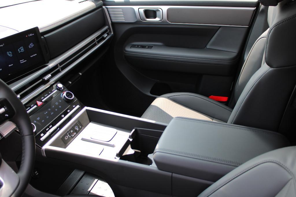 new 2026 Hyundai SANTA FE HEV car, priced at $39,675