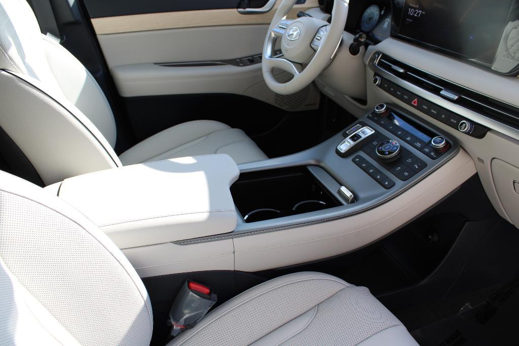 new 2025 Hyundai Palisade car, priced at $51,128