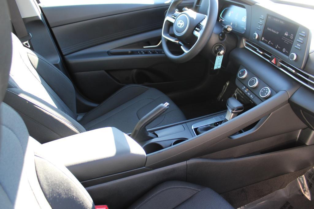 new 2025 Hyundai Elantra car, priced at $21,815