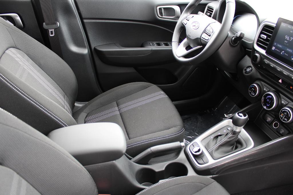 new 2025 Hyundai Venue car, priced at $23,603