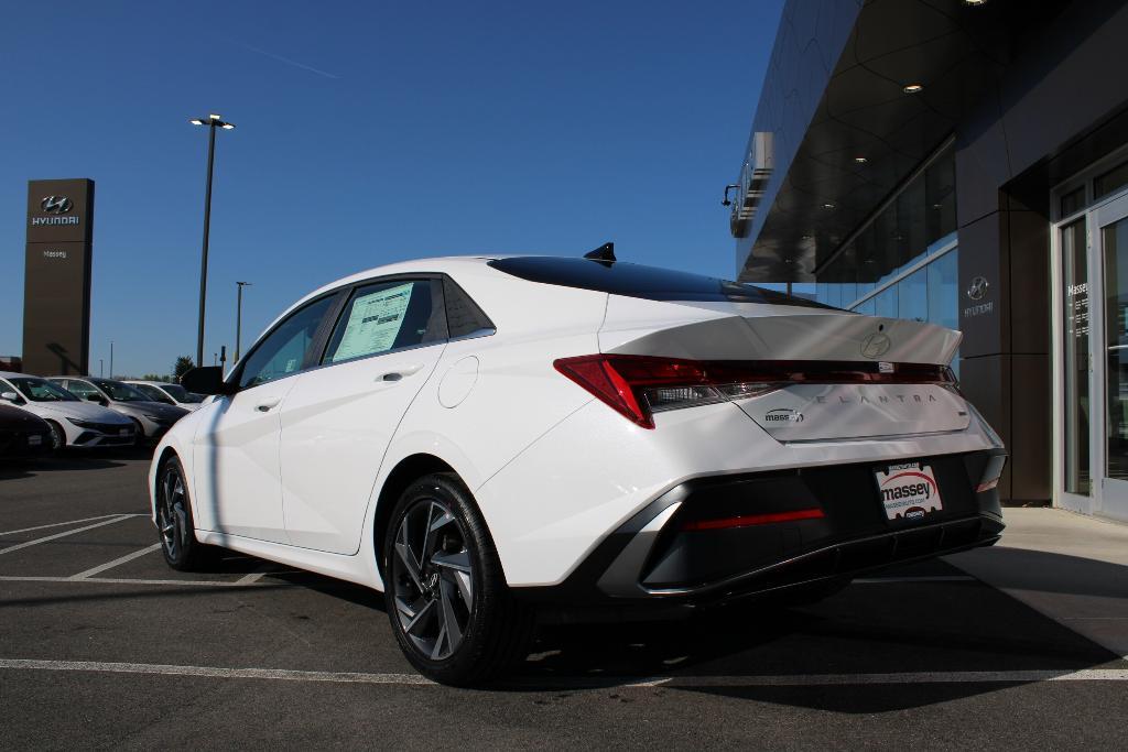 new 2025 Hyundai ELANTRA HEV car, priced at $30,533