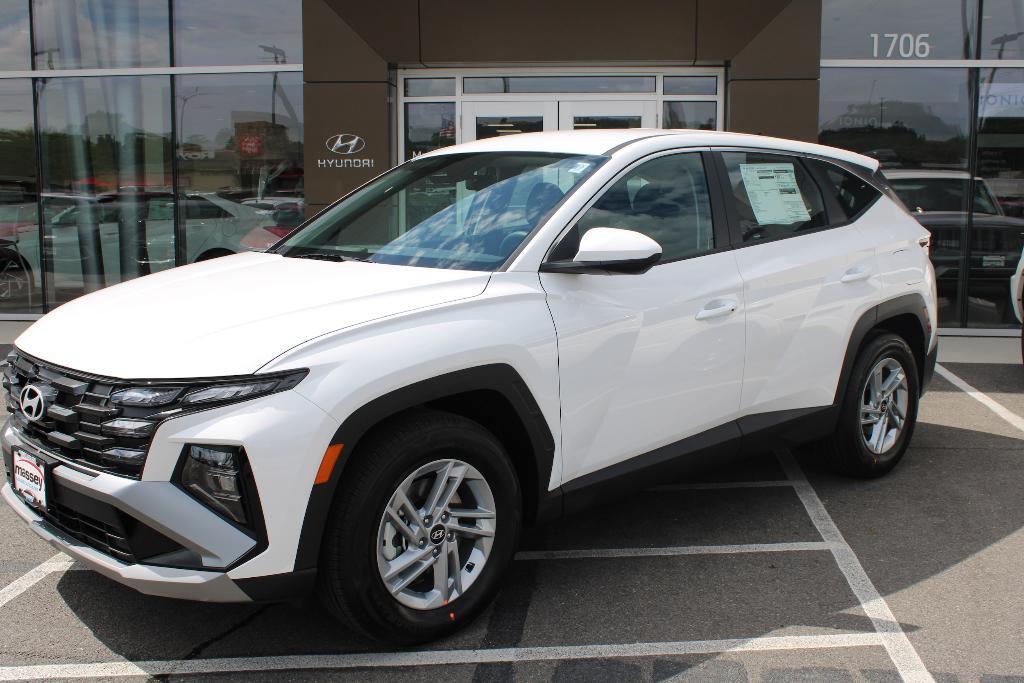 new 2026 Hyundai Tucson car, priced at $30,624