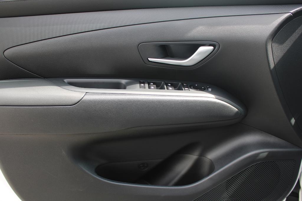 new 2026 Hyundai Tucson car, priced at $30,624