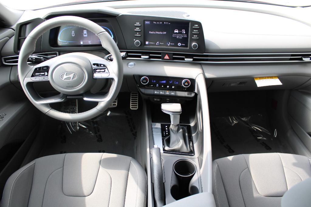 new 2025 Hyundai Elantra car, priced at $23,814