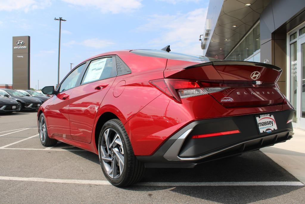 new 2025 Hyundai Elantra car, priced at $23,814