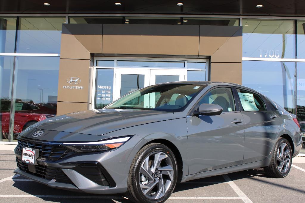 new 2025 Hyundai Elantra car, priced at $26,809