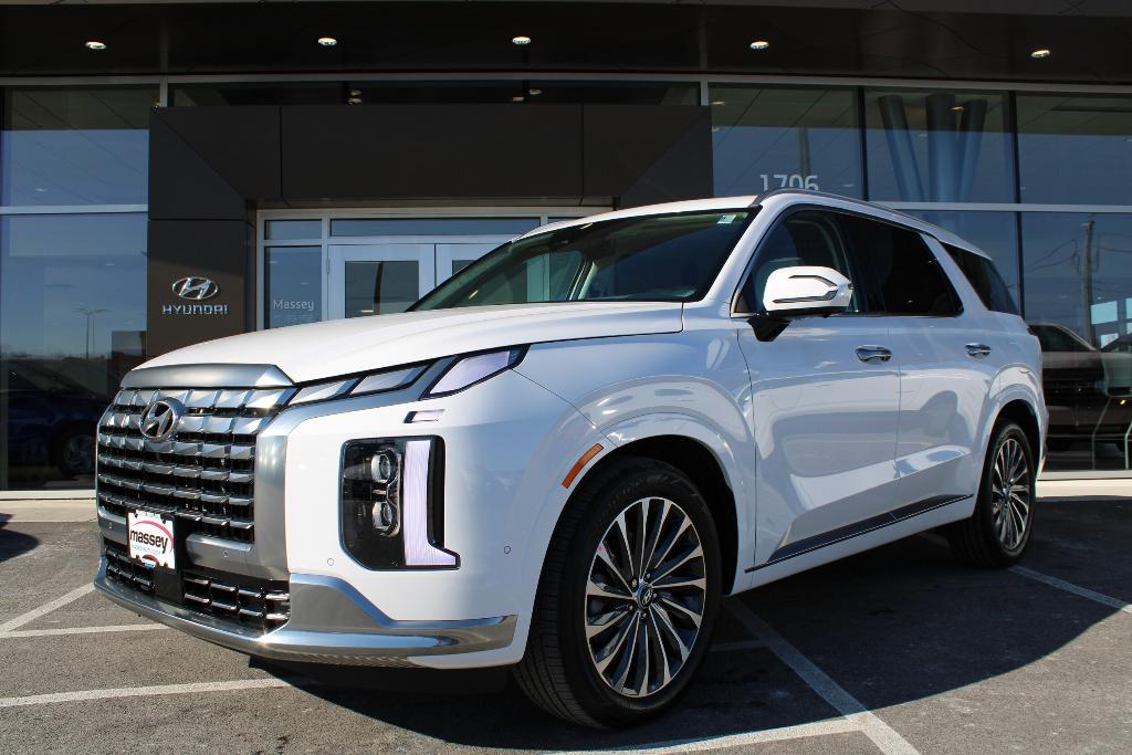 new 2025 Hyundai Palisade car, priced at $53,622