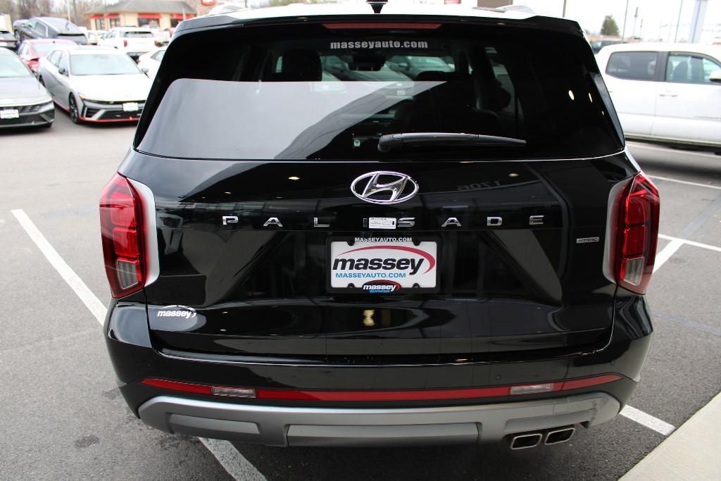 new 2025 Hyundai Palisade car, priced at $44,135