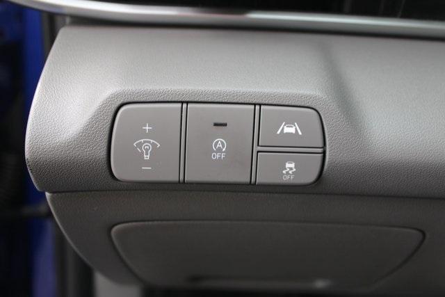 used 2022 Hyundai Elantra car, priced at $15,416