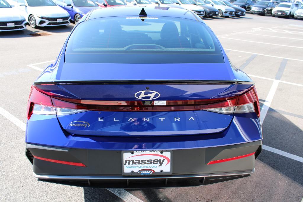 new 2025 Hyundai Elantra car, priced at $23,381