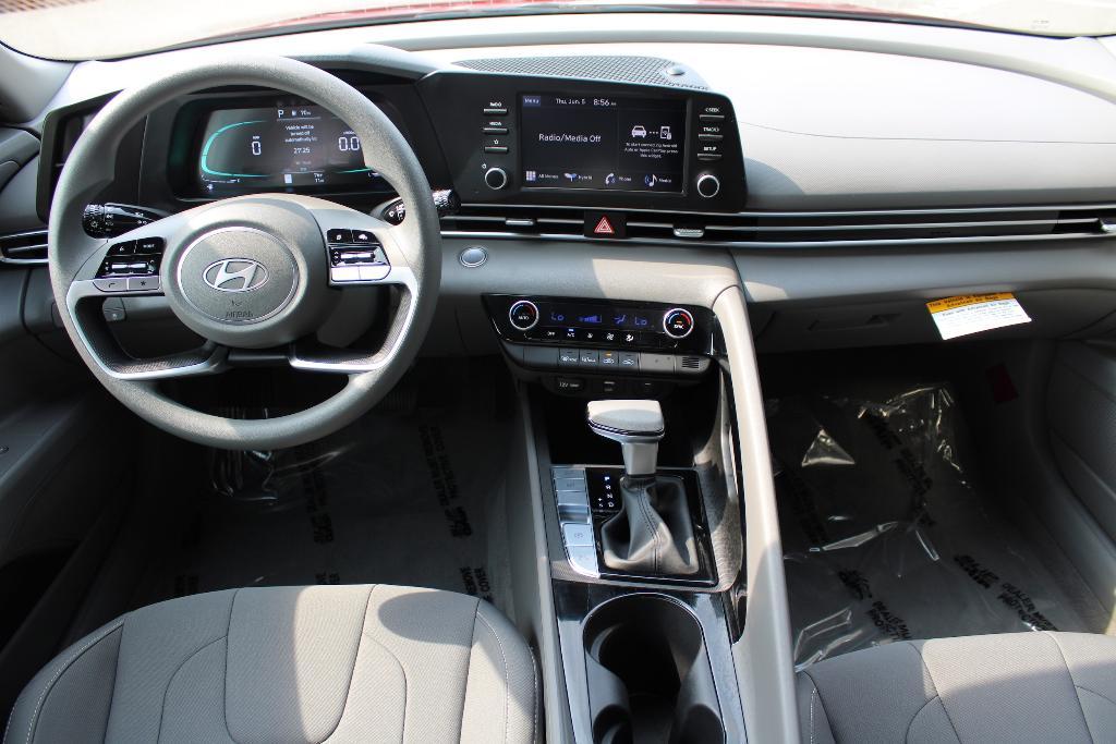 new 2025 Hyundai ELANTRA HEV car