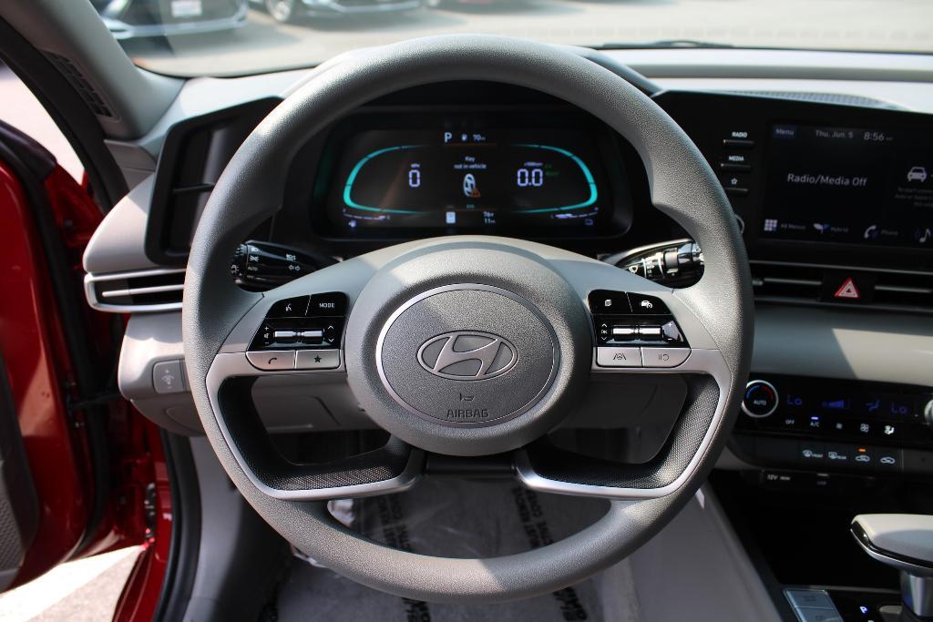 new 2025 Hyundai ELANTRA HEV car