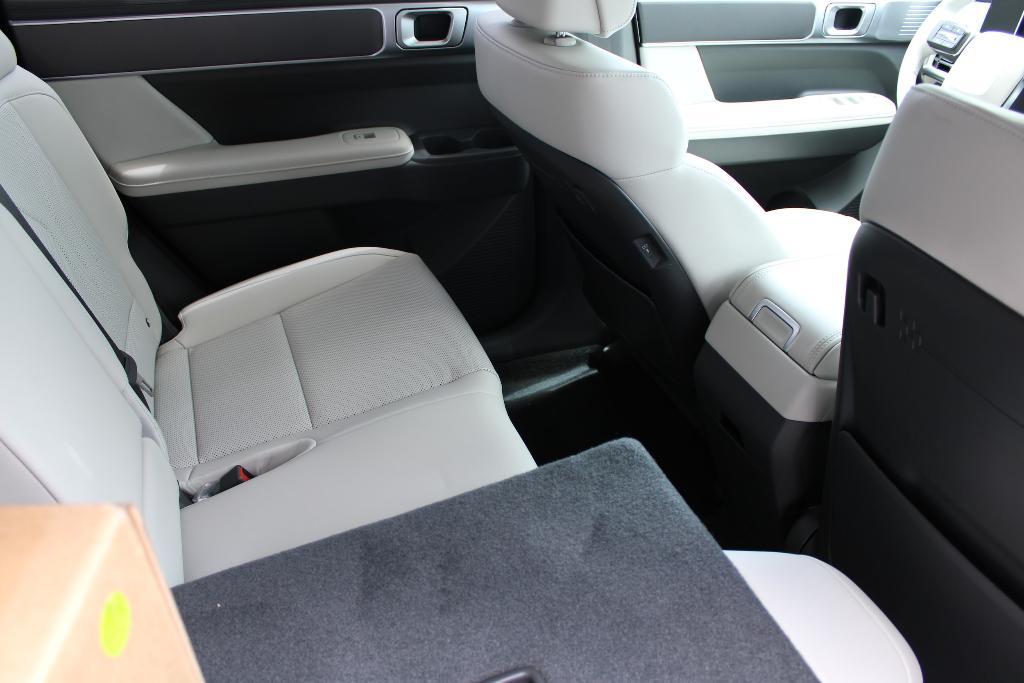 new 2025 Hyundai Santa Fe car, priced at $38,962