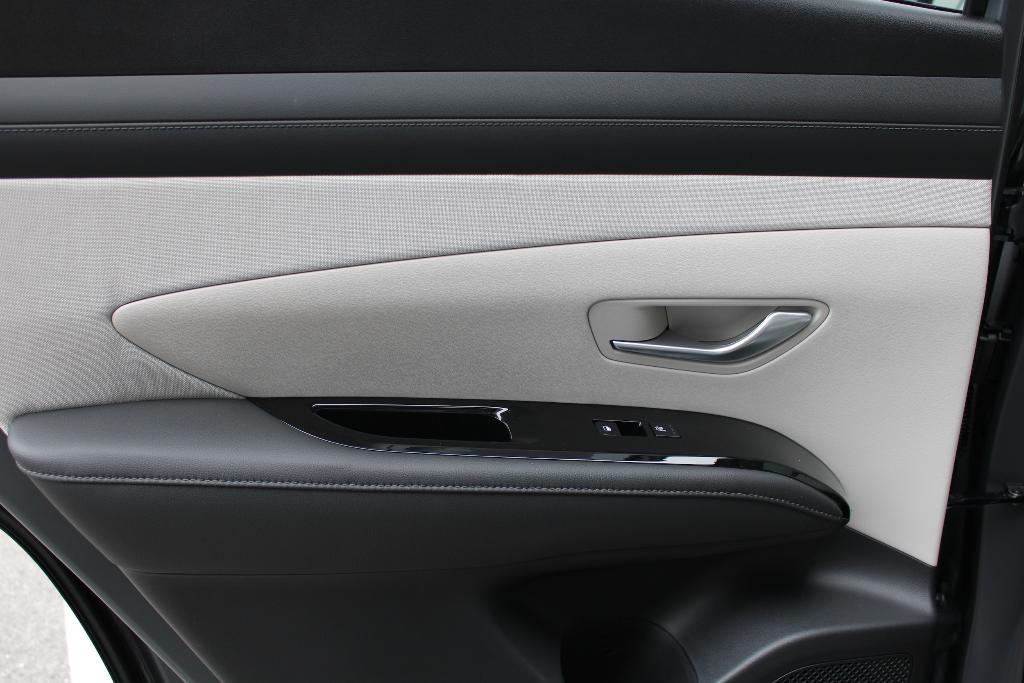 new 2025 Hyundai Tucson car, priced at $40,314