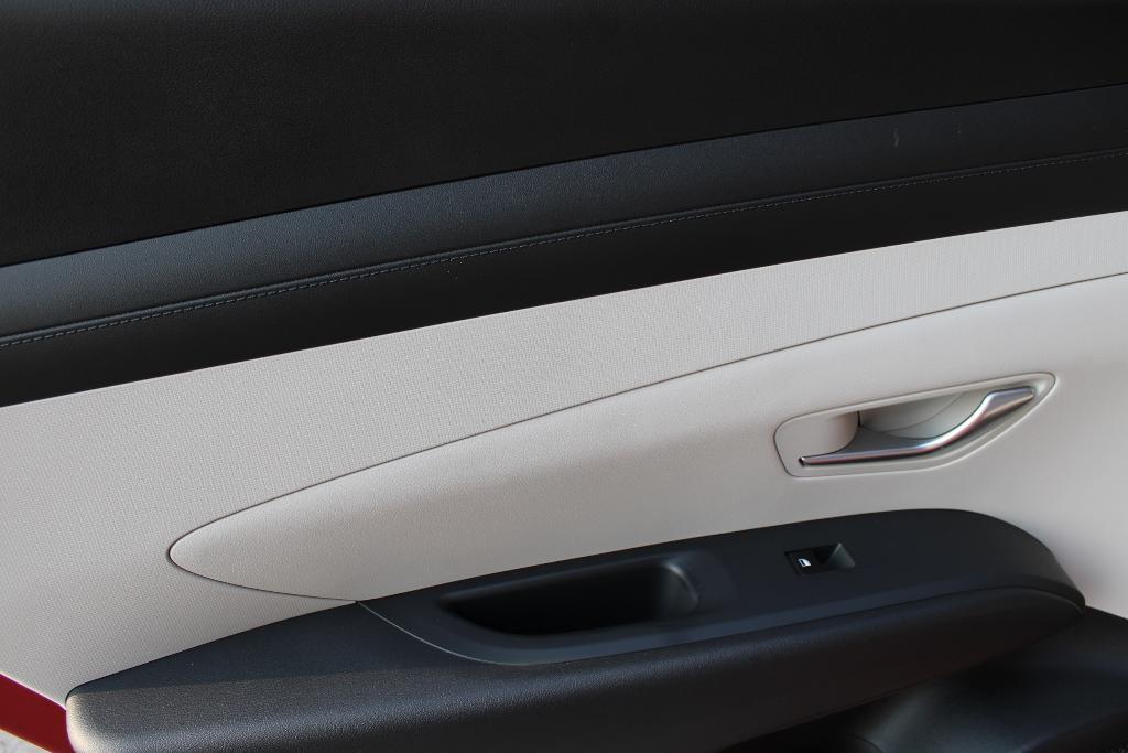 new 2025 Hyundai Tucson car, priced at $32,919