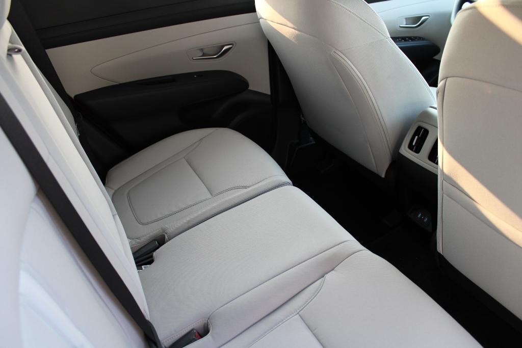 new 2025 Hyundai Tucson car, priced at $32,919
