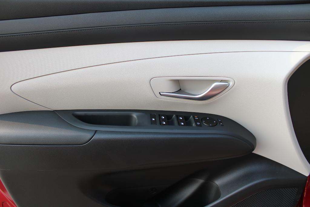 new 2025 Hyundai Tucson car, priced at $32,919