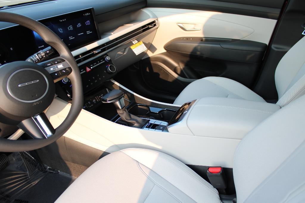 new 2025 Hyundai Tucson car, priced at $32,919