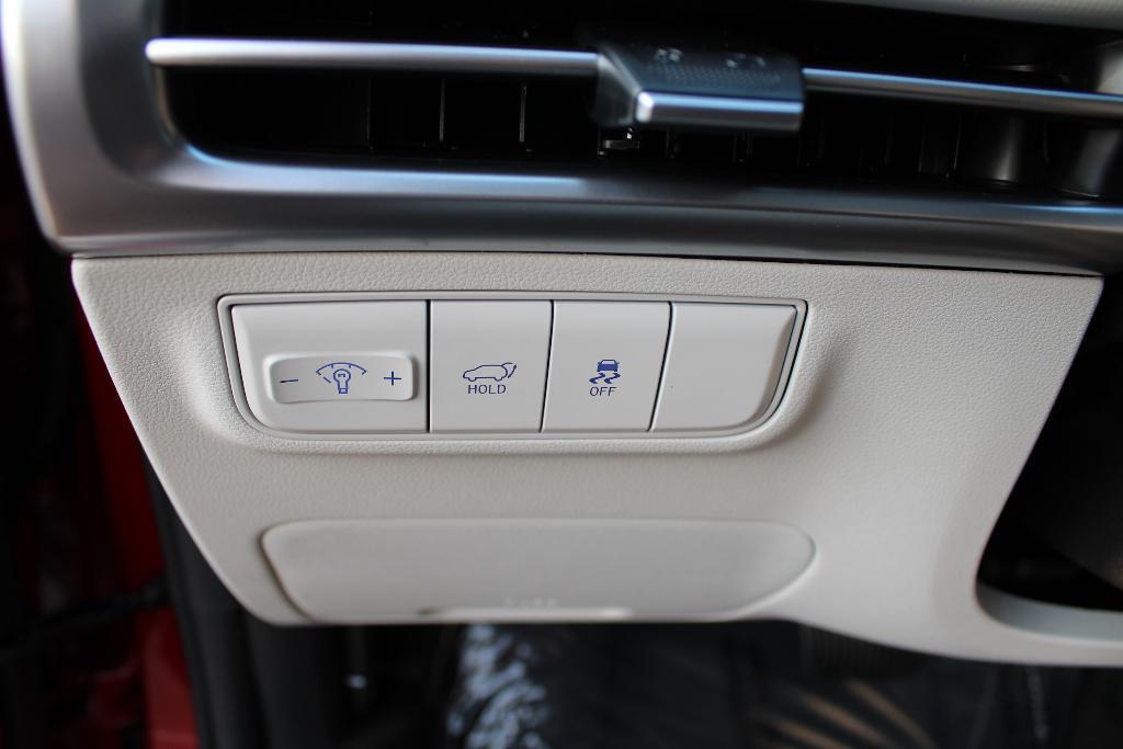 new 2025 Hyundai Tucson car, priced at $32,919